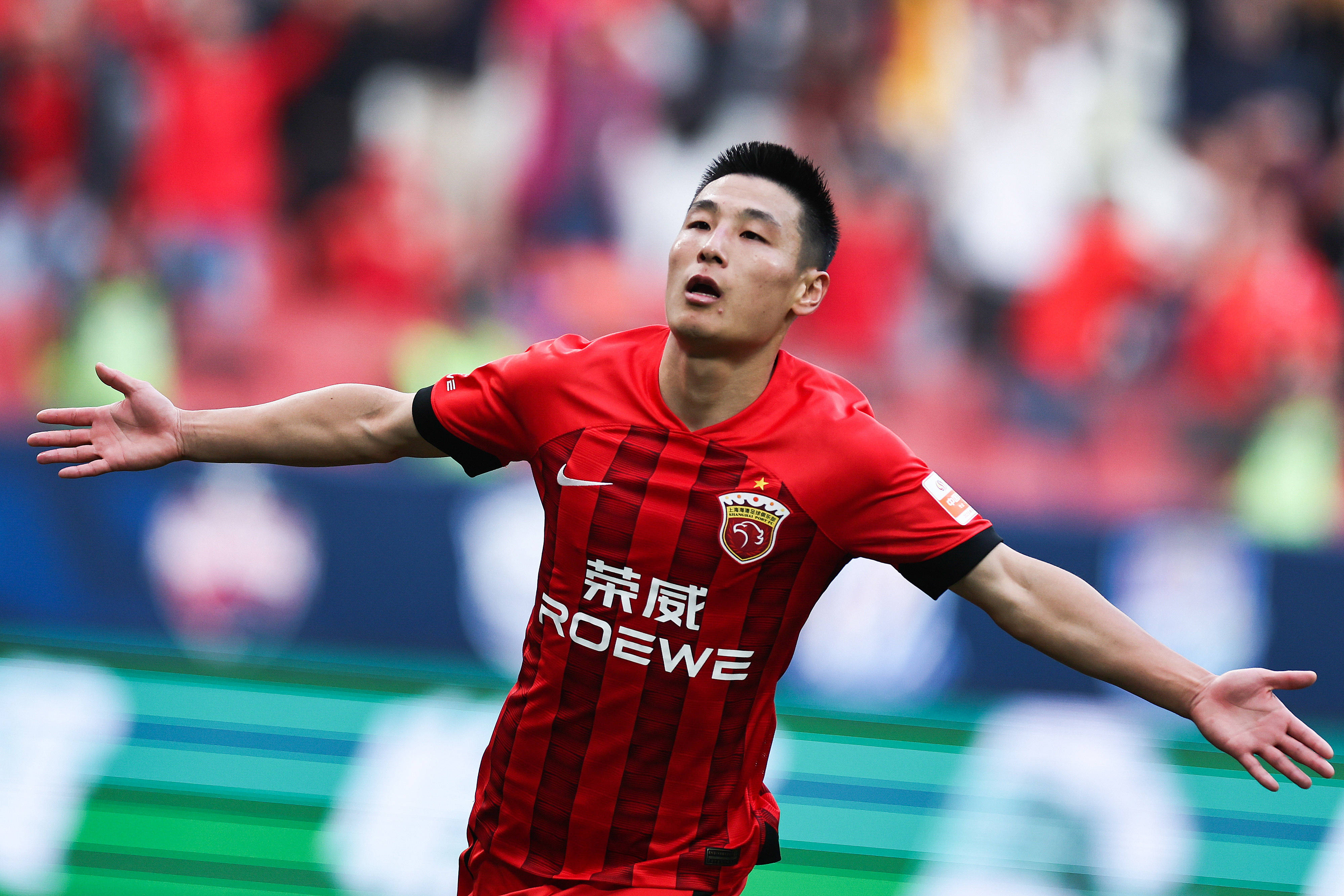 其深厚的足 其深厚的足