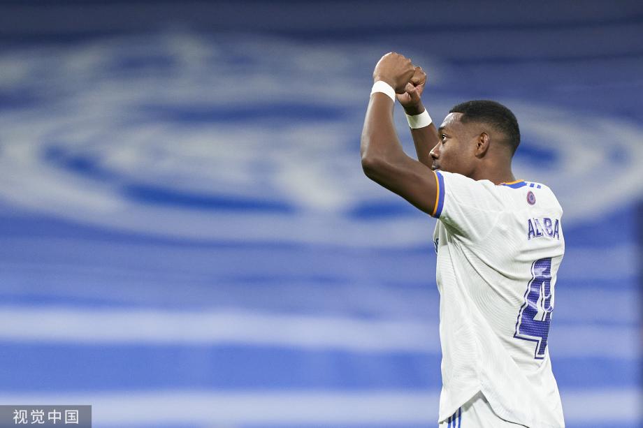 己的辉煌时 己的辉煌时