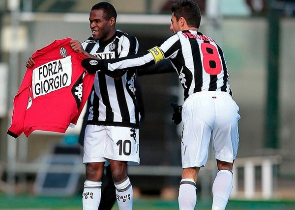 借助社区K 借助社区K